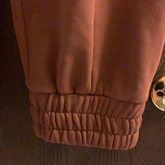 Fabletics Sweatpants - Picture 2 of 9